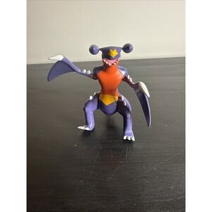Pokemon Garchomp Articulated Battle Ready Figure New Jazwares